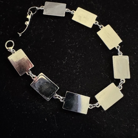 Multicolor Rectangular Faux Shell Bracelet - Picture 2 of 4